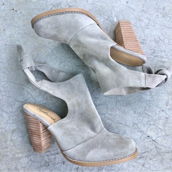 Splendid Danae Booties Shooties Shoes Stacked Heel Gray Grey Suede Tie Back 6.5 - Picture 3 of 9